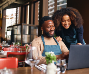Como funciona o financiamento para investir em empresas locais